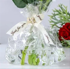 рулон для упаковки цветов